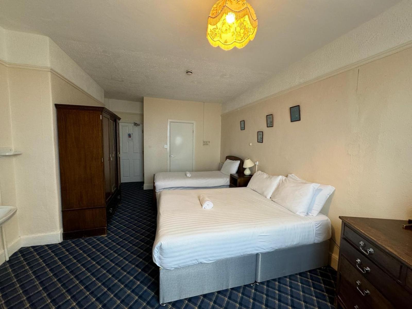 Royal Hotel Great Yarmouth Exterior photo