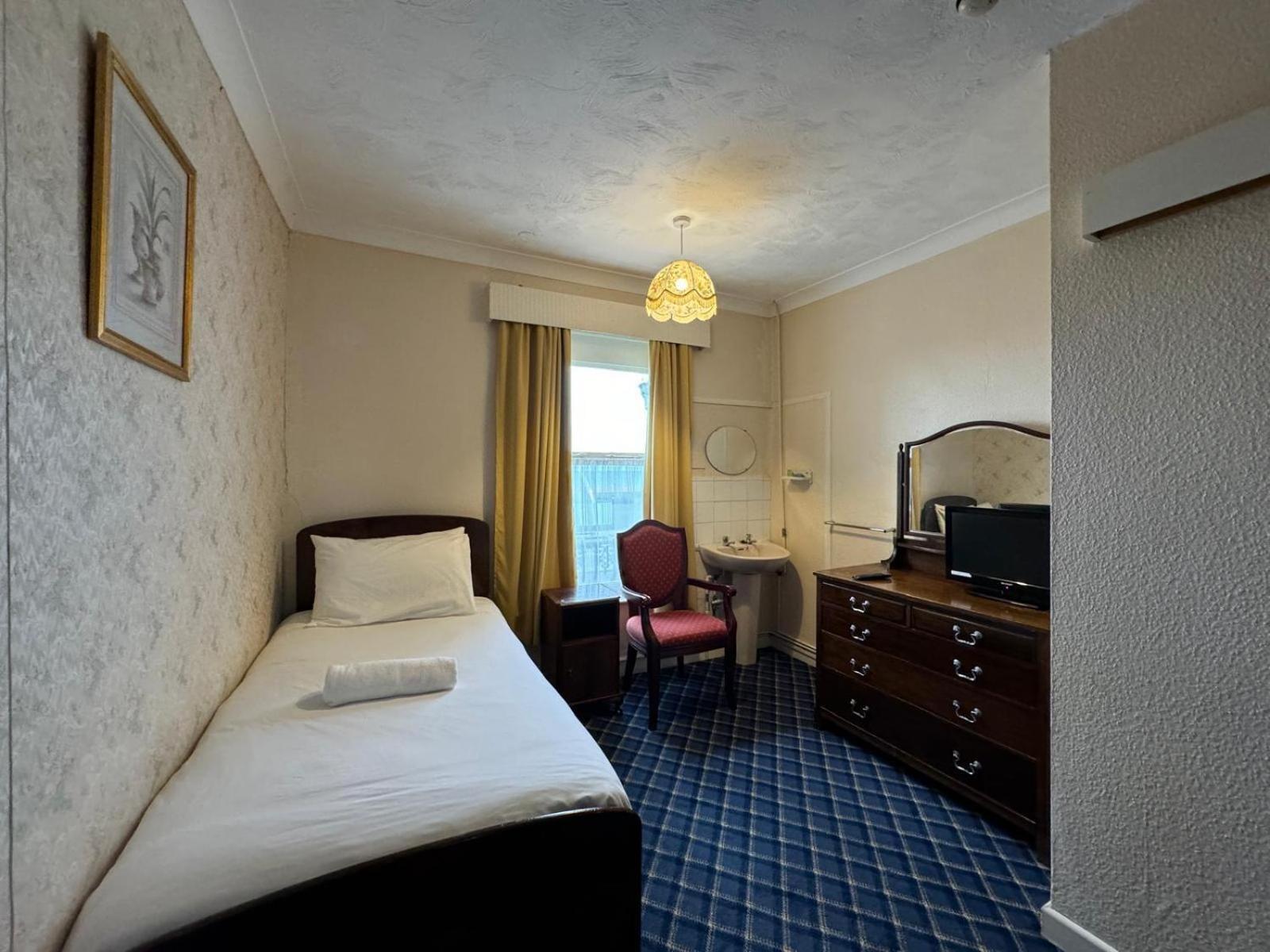 Royal Hotel Great Yarmouth Exterior photo