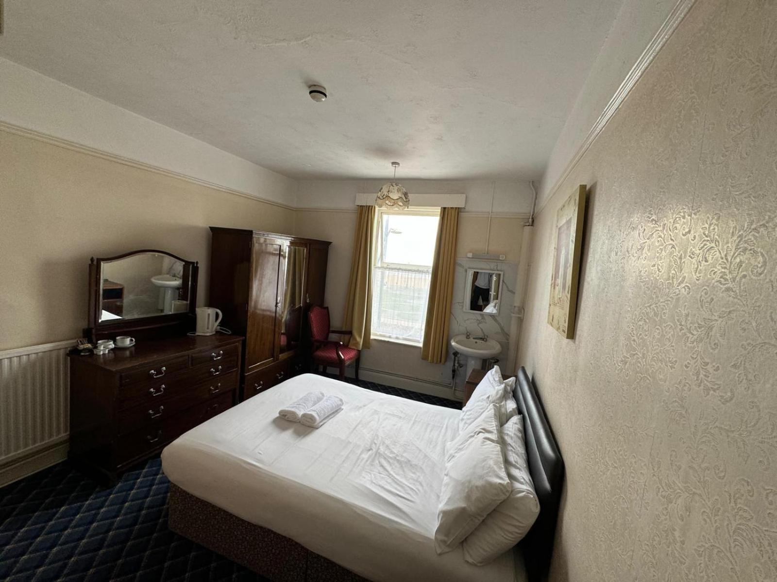 Royal Hotel Great Yarmouth Room photo