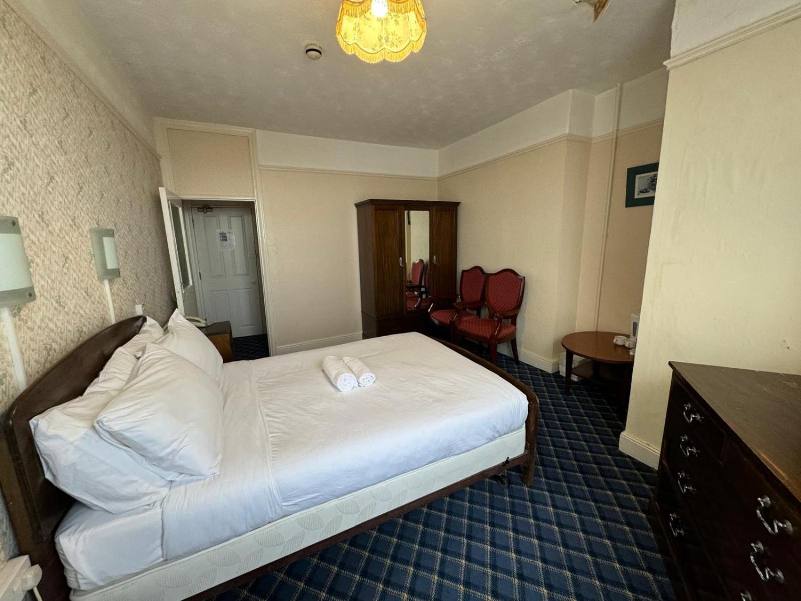 Royal Hotel Great Yarmouth Exterior photo